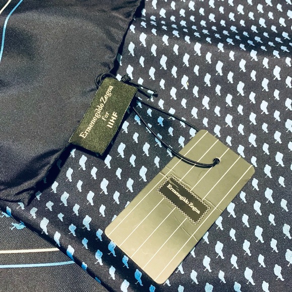 💗Ermenegildo Zegna Hockey IIHF Silk Scarf Made in Italy NWT - Picture 3 of 4